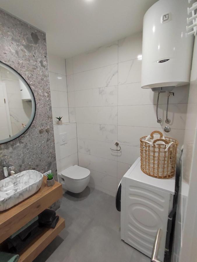 Center Apartment Pia Omiš Εξωτερικό φωτογραφία
