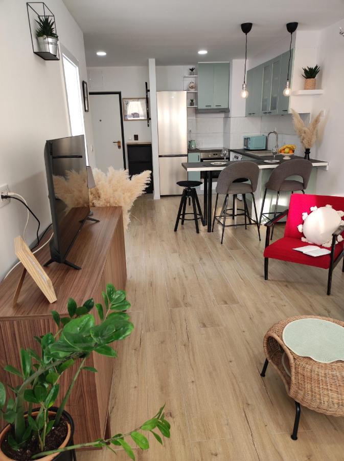 Center Apartment Pia Omiš Εξωτερικό φωτογραφία