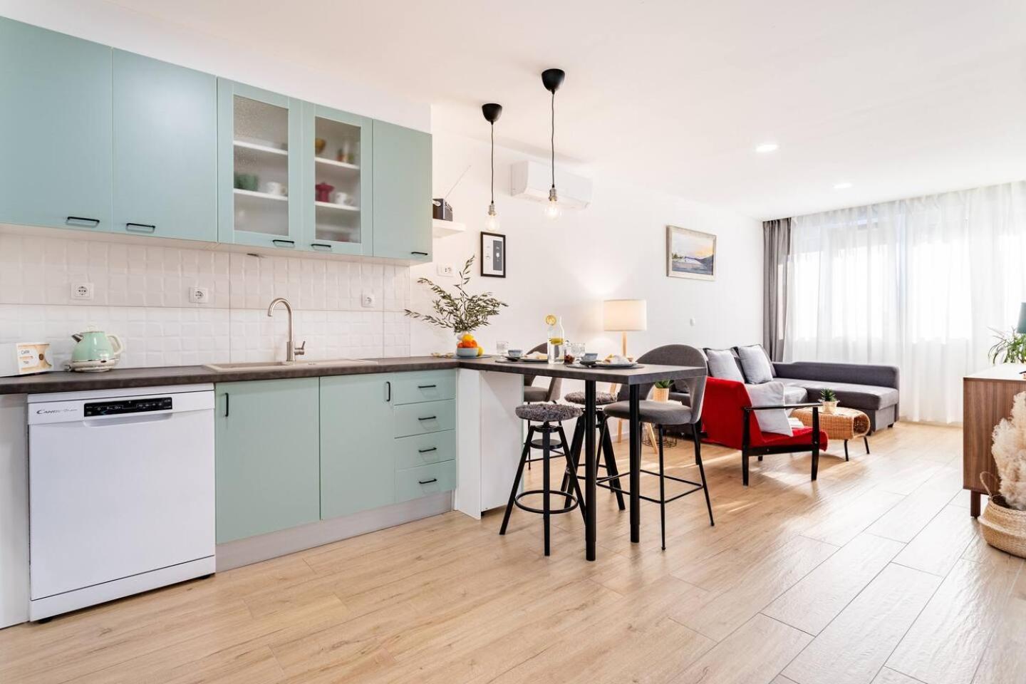 Center Apartment Pia Omiš Εξωτερικό φωτογραφία