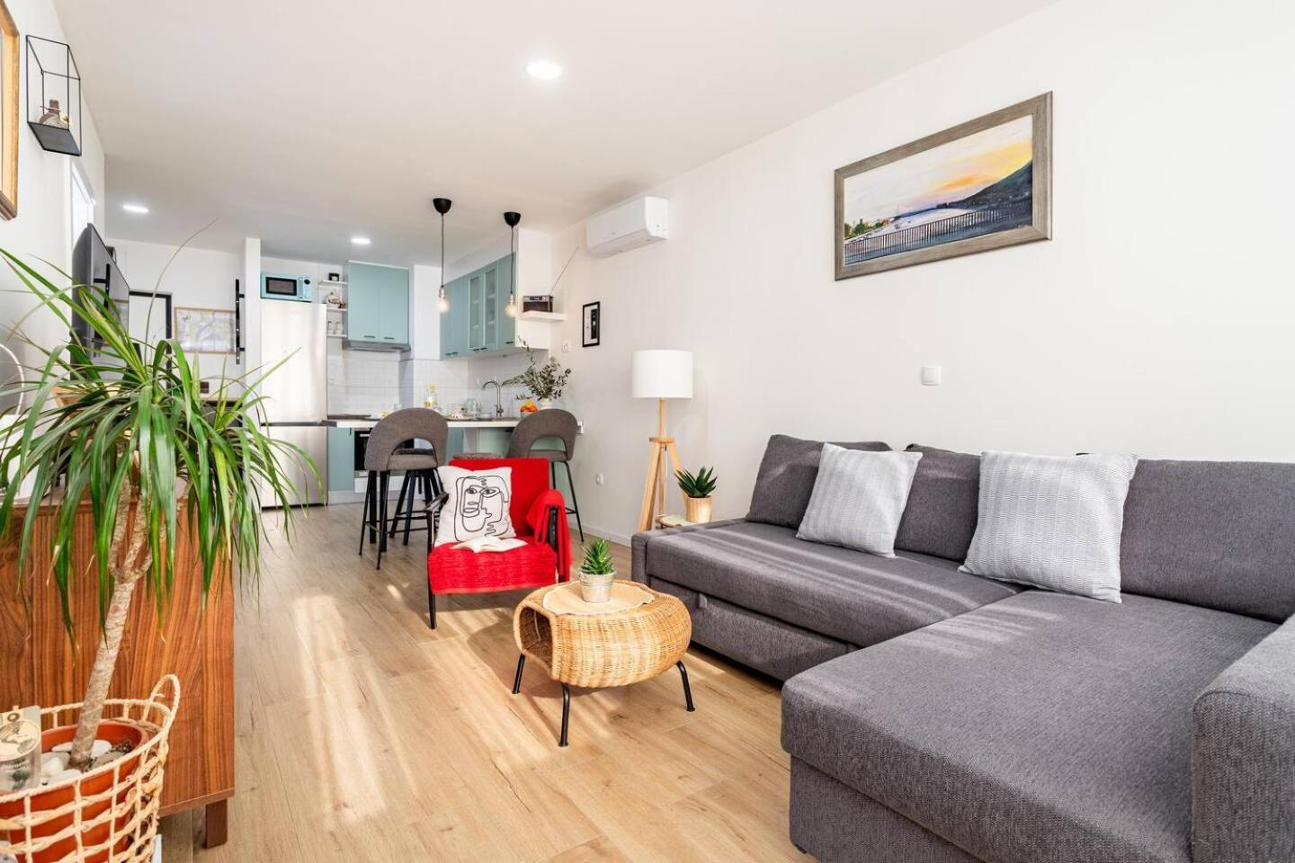 Center Apartment Pia Omiš Εξωτερικό φωτογραφία