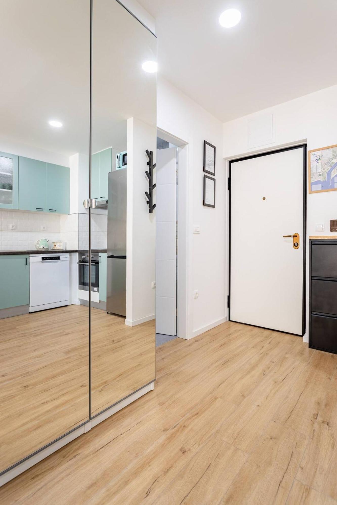 Center Apartment Pia Omiš Εξωτερικό φωτογραφία